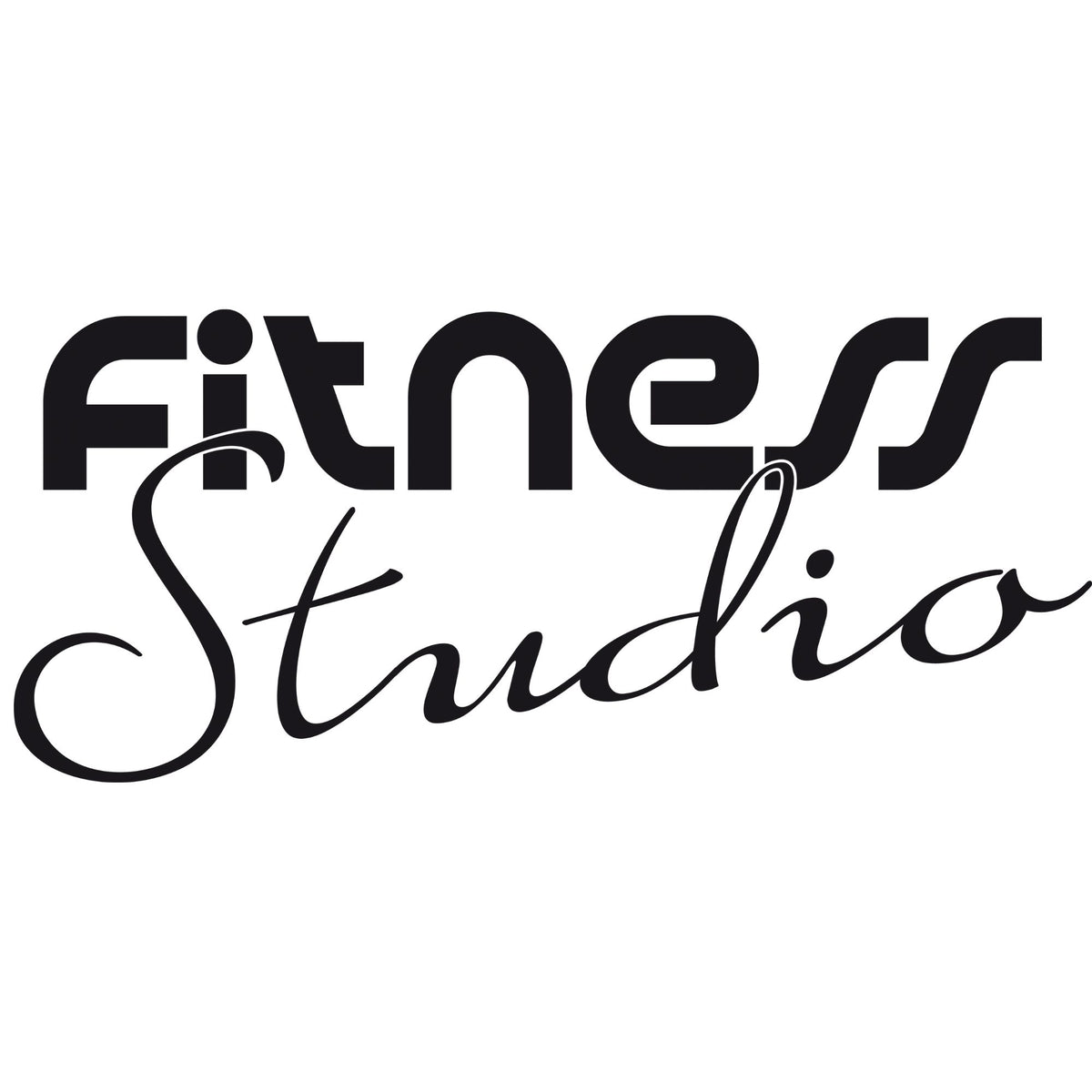 Fitness Studio Schriftzug in Schwarz auf weißem Hintergrund.