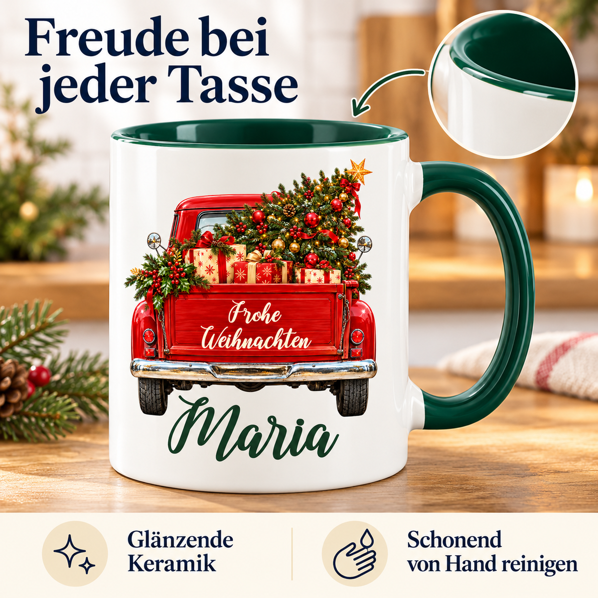 Weiß-grüne Weihnachtstasse mit rotem Truck und Tannenbaum; Detailkreis zeigt den grünen Innenrand, ergänzt um Hinweise auf glänzende Keramik und Handreinigung.